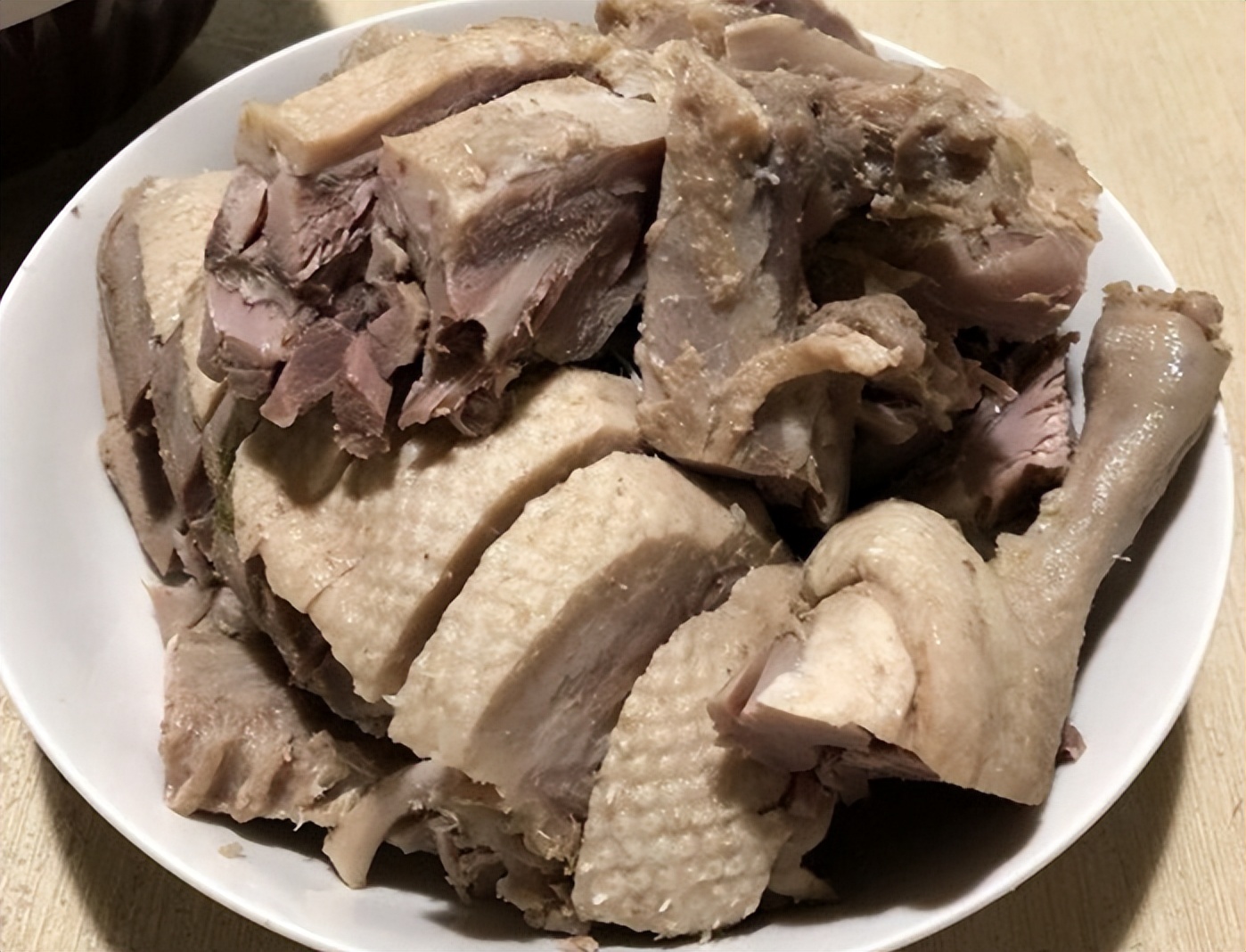 长沙男子吐槽,南京盐水鸭真难吃