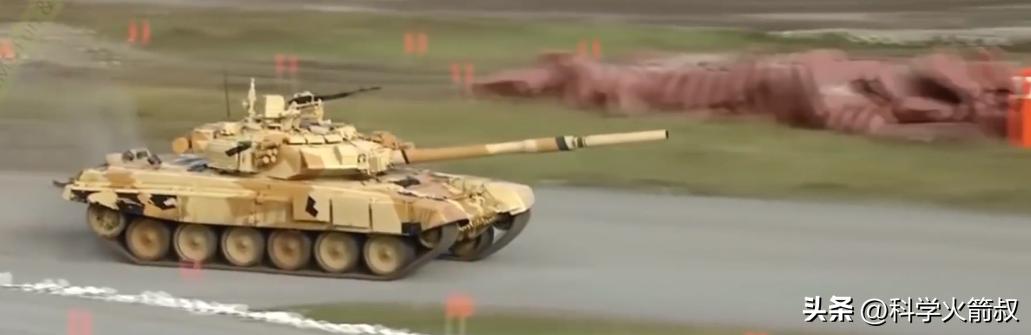 二战德国坦克为什么用交替负重轮,为什么德国虎式坦克比较厉害