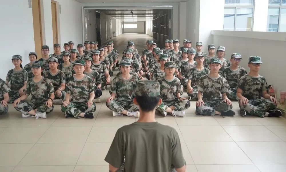 高标准军训,威武霸气的军训
