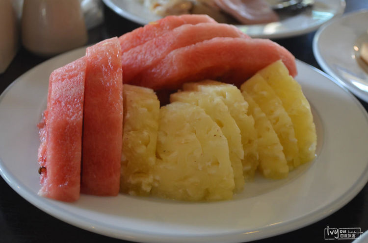 上班族可以旅游吗,现在普通人可以随便出国旅游吗