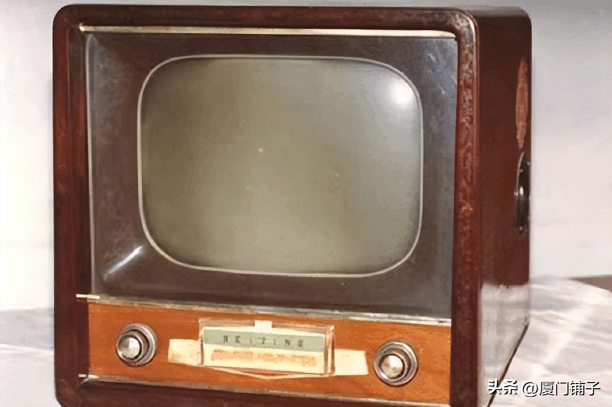 还记得小时候电视吗,还记得以前的电视机