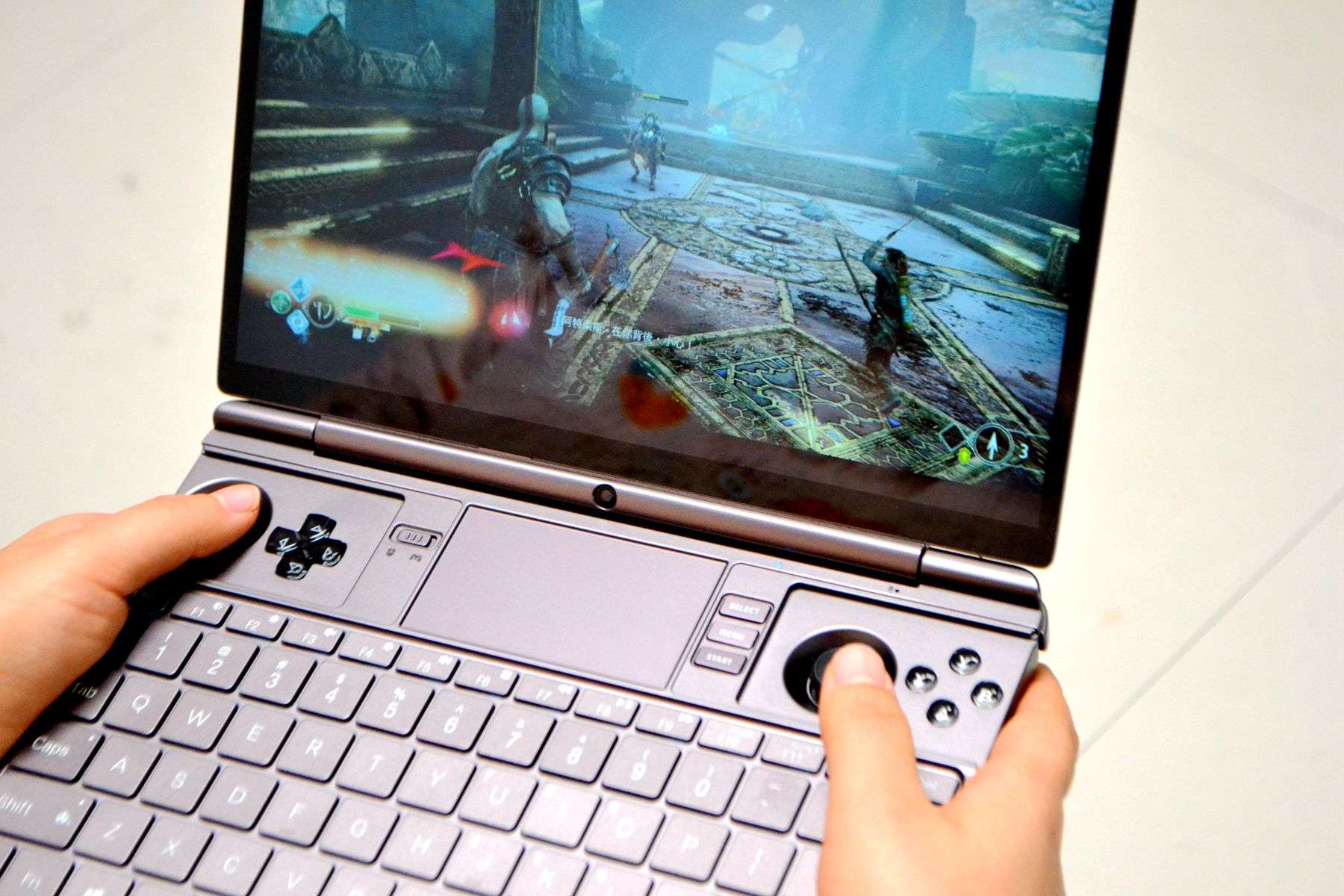 没有独显也能玩3A大作！AMD6800u加持的GPDWINMax2掌机到底有多强