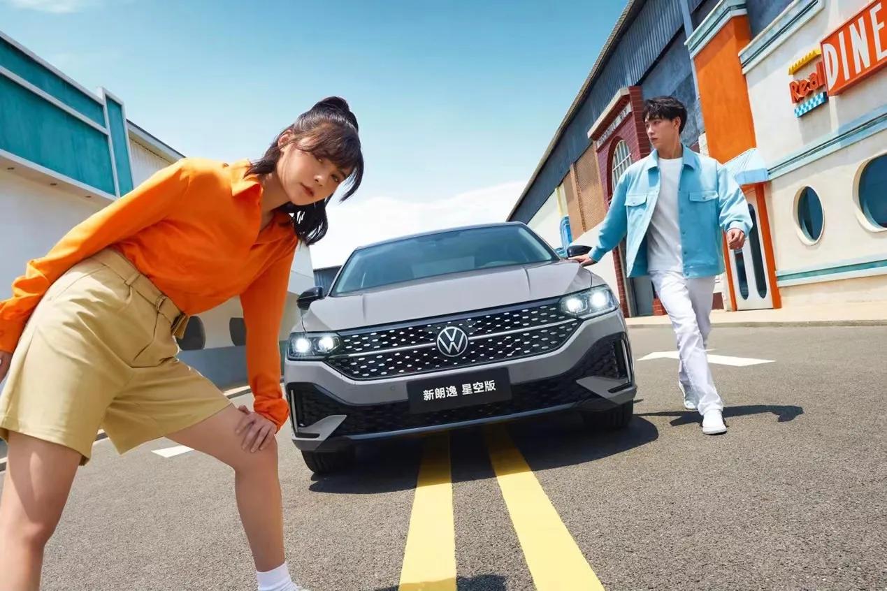 上汽大众又再一次引领行业嬗变,上汽大众哪一年卖得最好