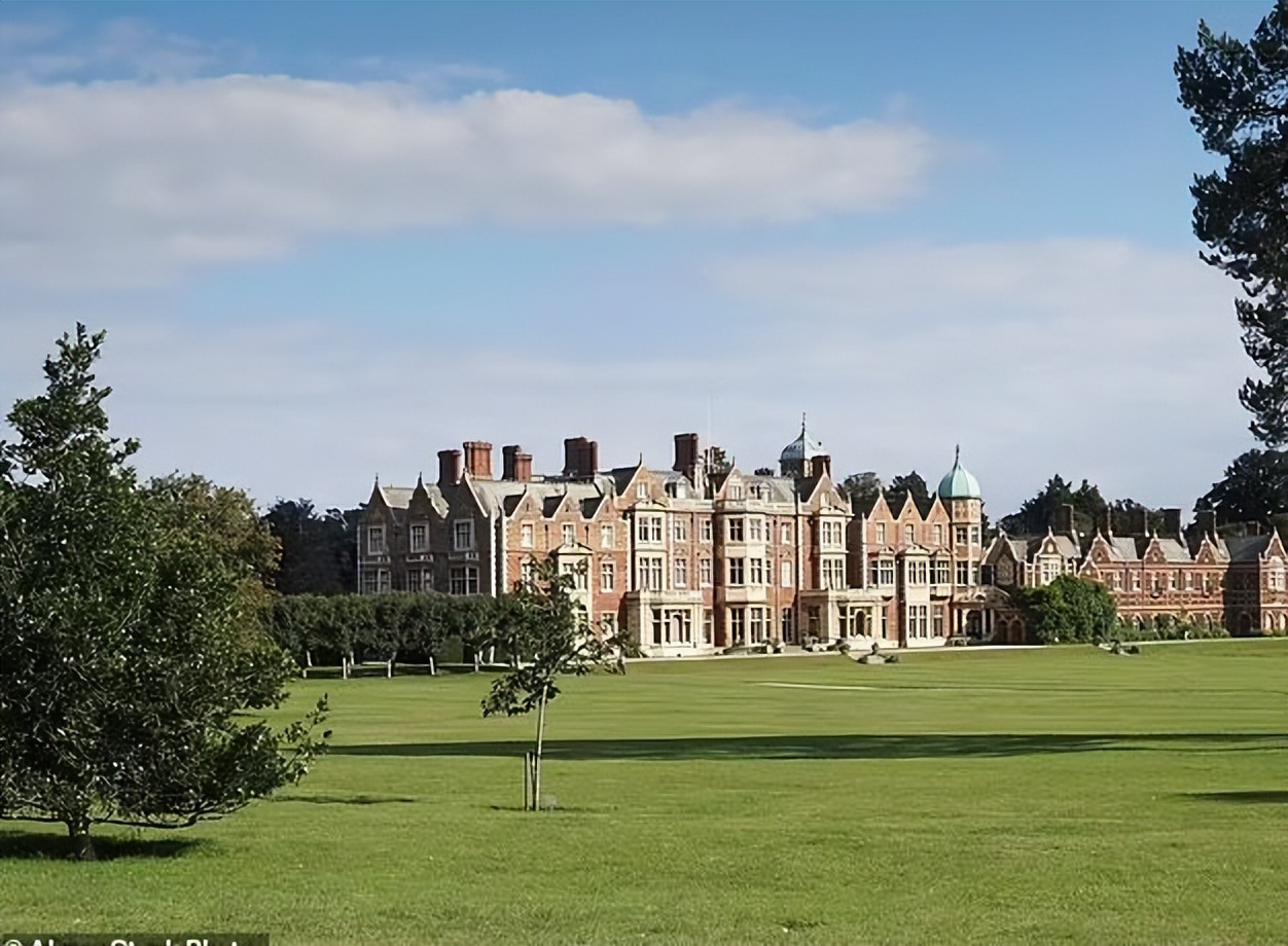 威廉继承荷兰王位,威廉继承遗产