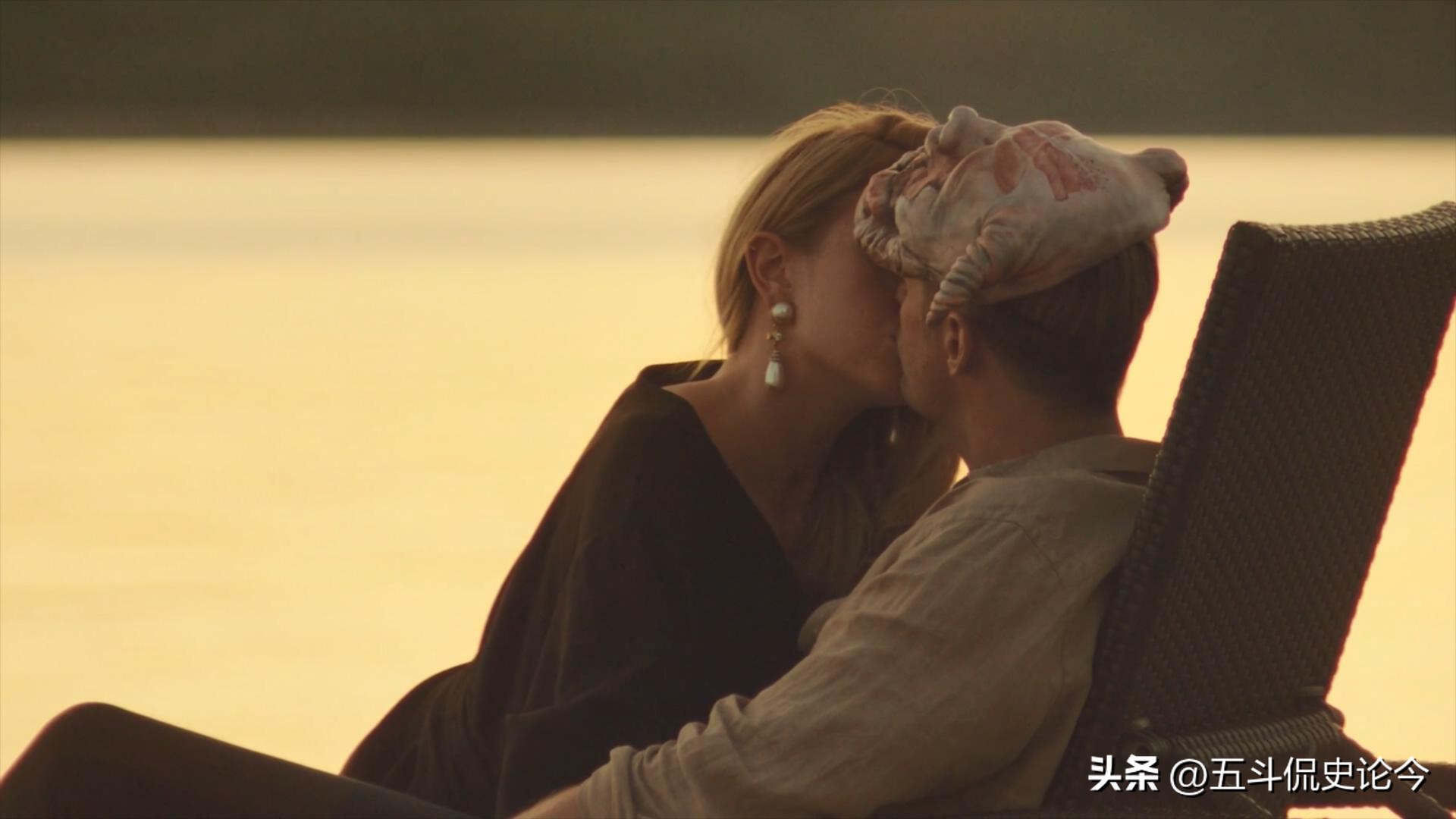 无边泳池电影人性,美国电影无边泳池