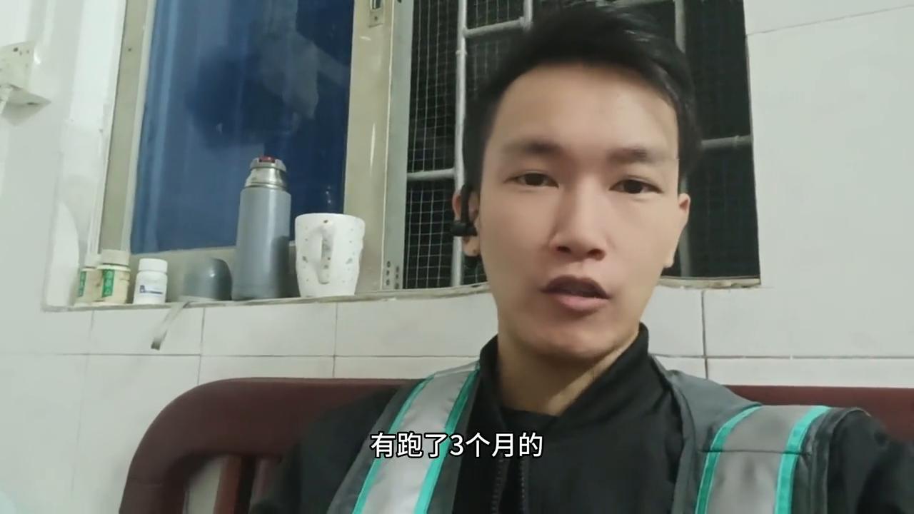 现在跑网约车行情好不好,网约车价格越来越低没法跑