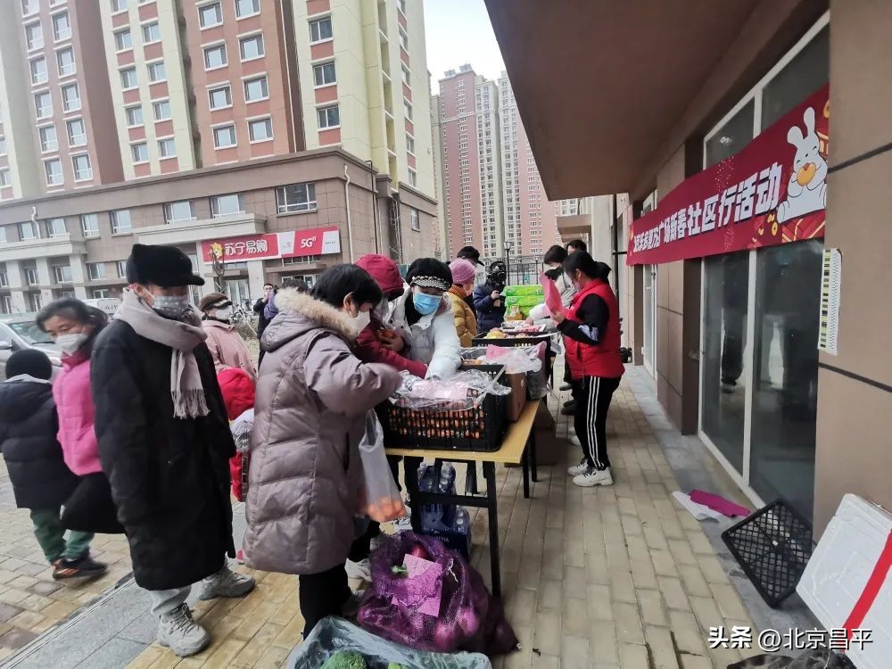 流动超市进社区便民利民受欢迎,流动超市进入小区