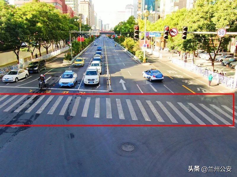 交警提醒即日起这六种掉头行为,最全的掉头攻略让车主避免被罚