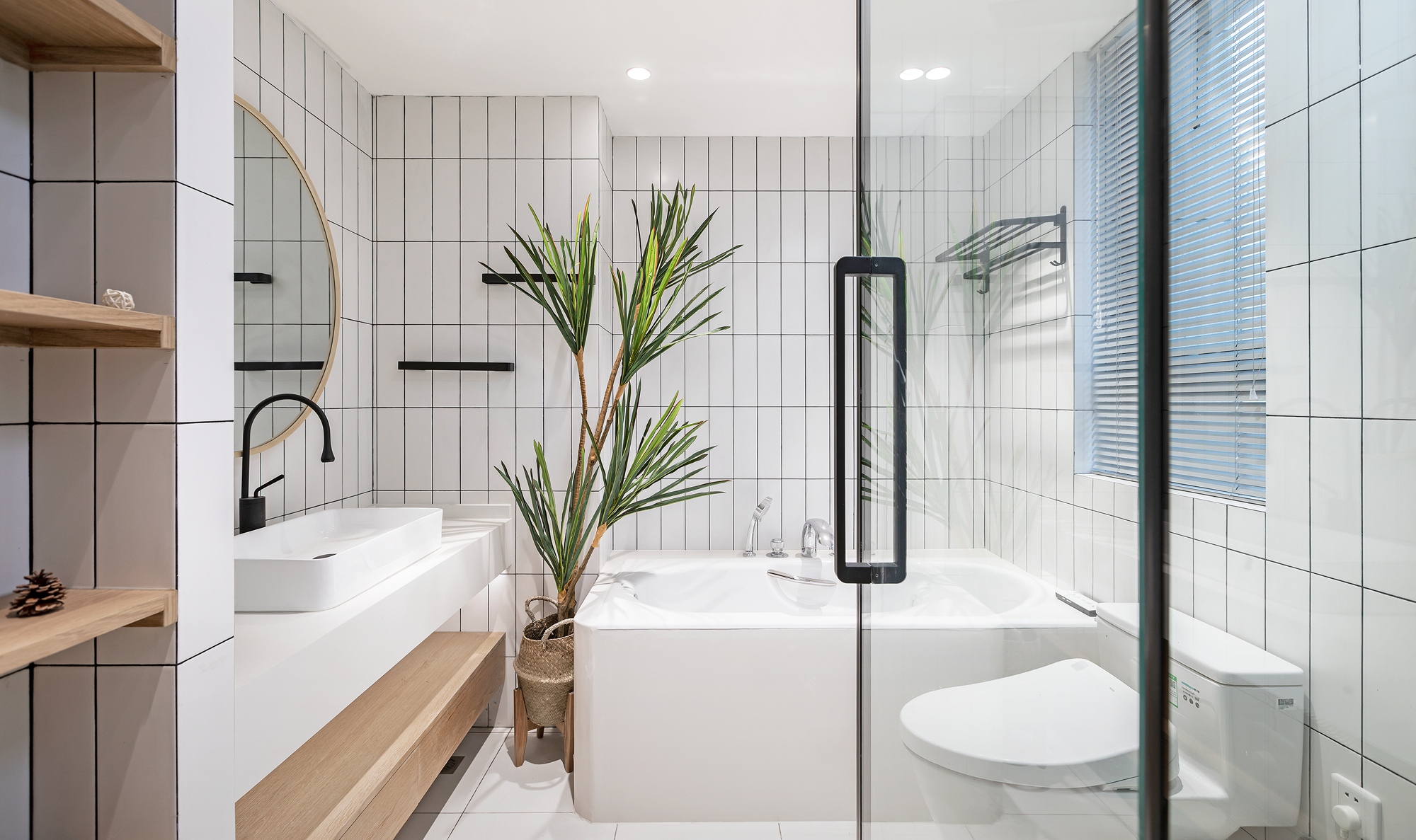 浴缸安装水管预留尺寸示意图,浴缸选购技巧及安装方法