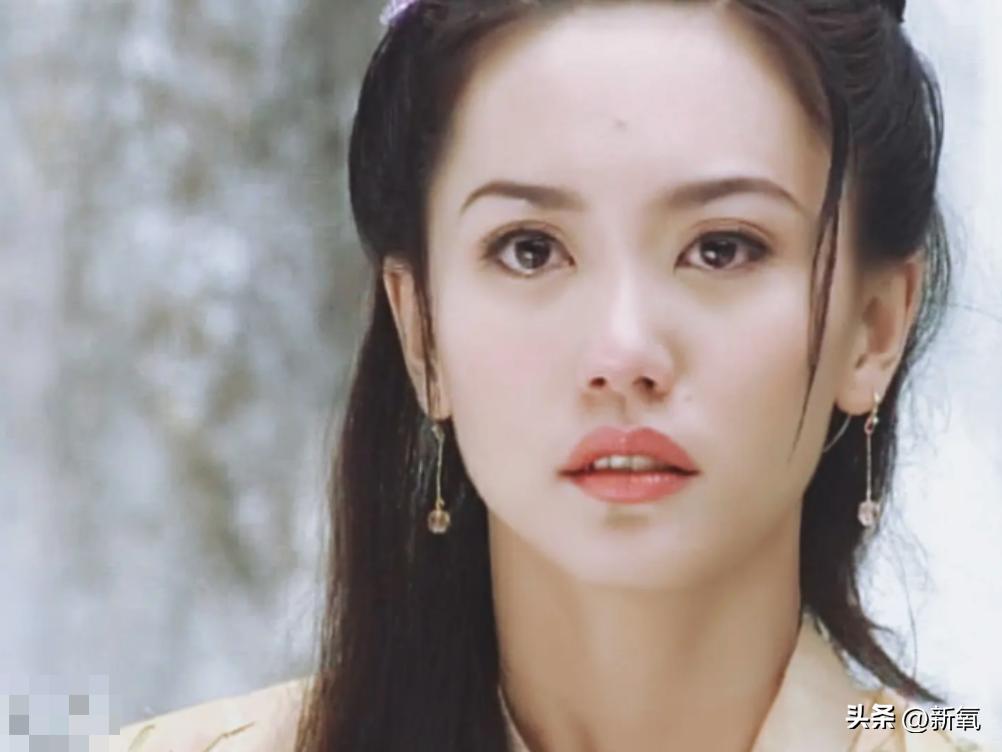 眼睛怎么才能变成星星眼,怎么让眼睛变星星眼