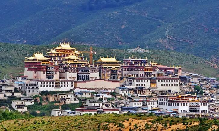 国庆出国旅游推荐目的地,国庆旅游景点推荐一百个