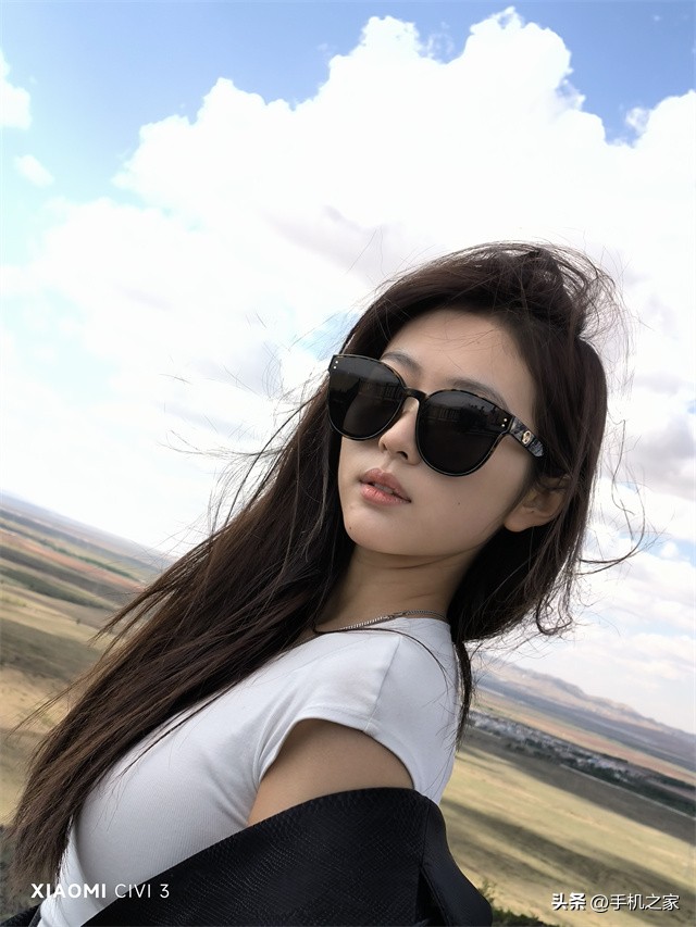 小米Civi3简评：全面又好用自拍不会让人失望