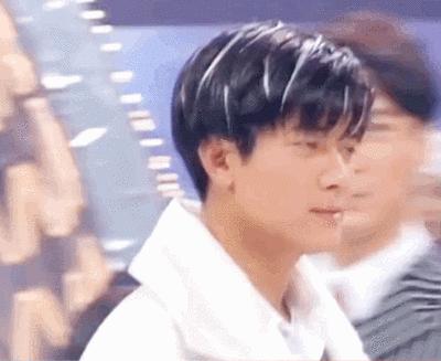 刘德华27岁的电影视频,刘德华几岁向吴倩莲求过婚