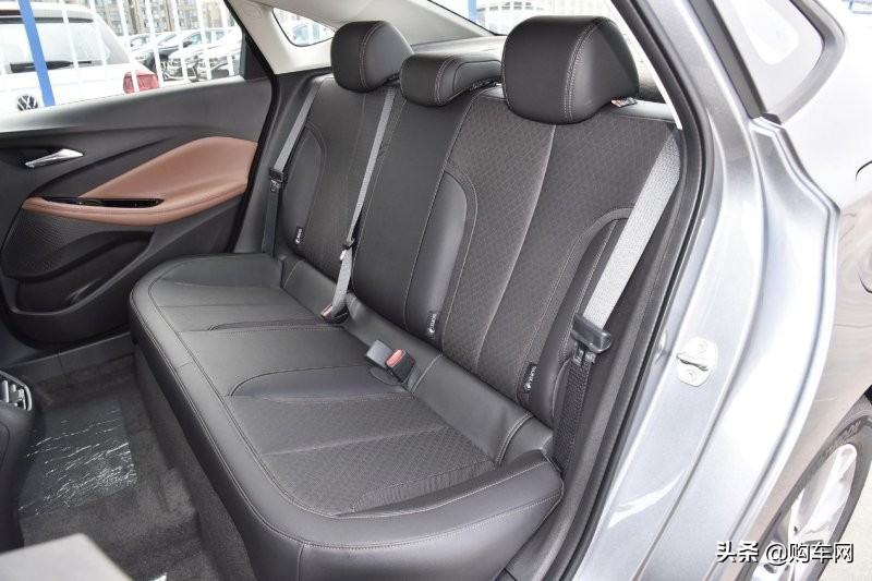 别克威朗pro最低配驾车体验,24款别克威朗pro的安全性