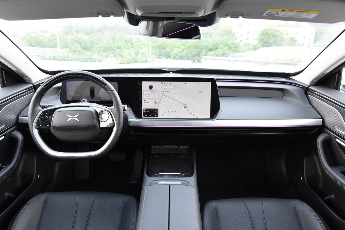 不到40万能买原厂剪刀门！小鹏P7做到了