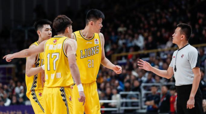 又一大牌外援!2届NBA总冠军后卫!都得给孙铭徽打下手