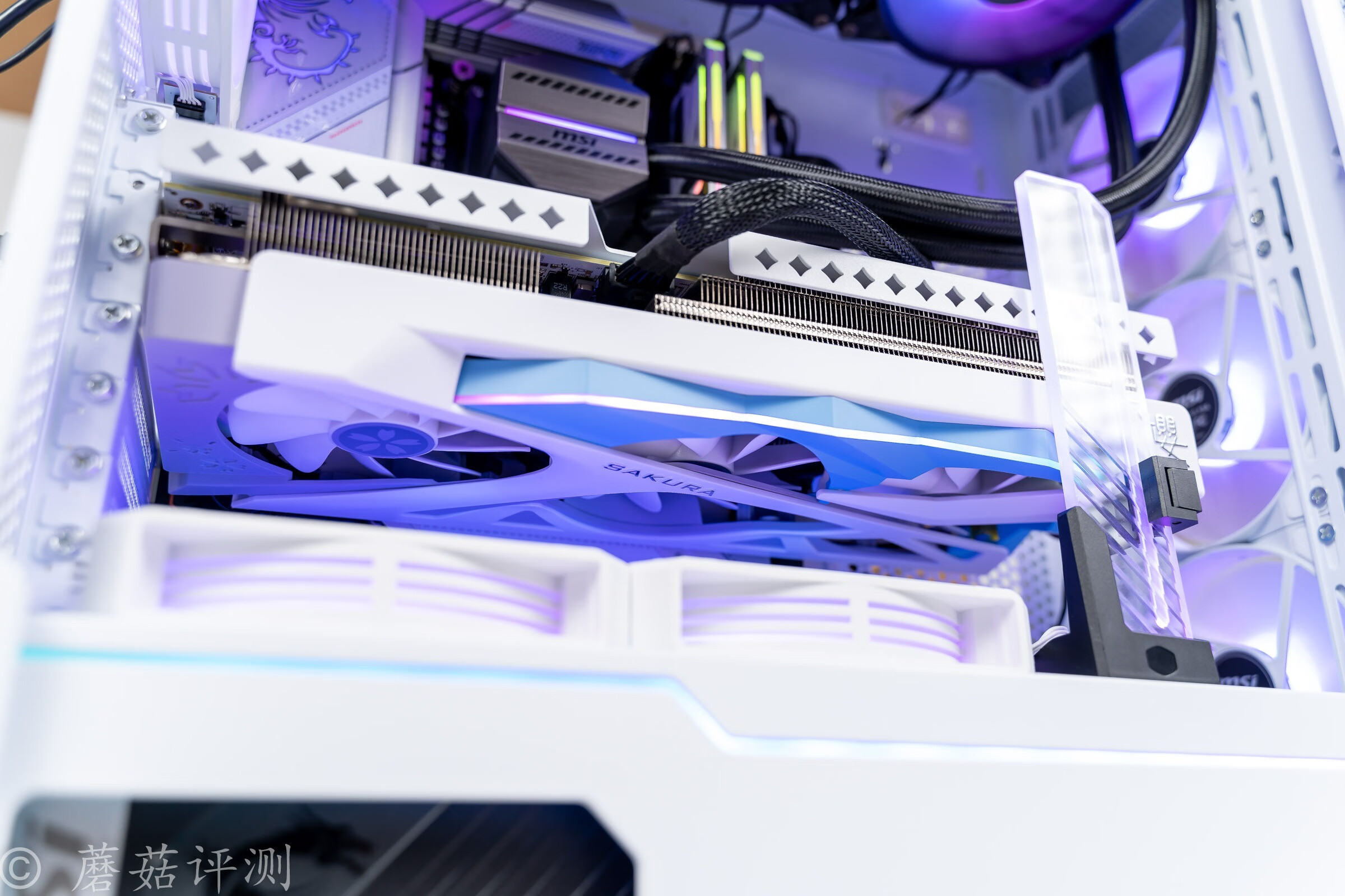 盈通花嫁4070ti属于什么档次显卡,盈通1650显卡大地之神测评功耗