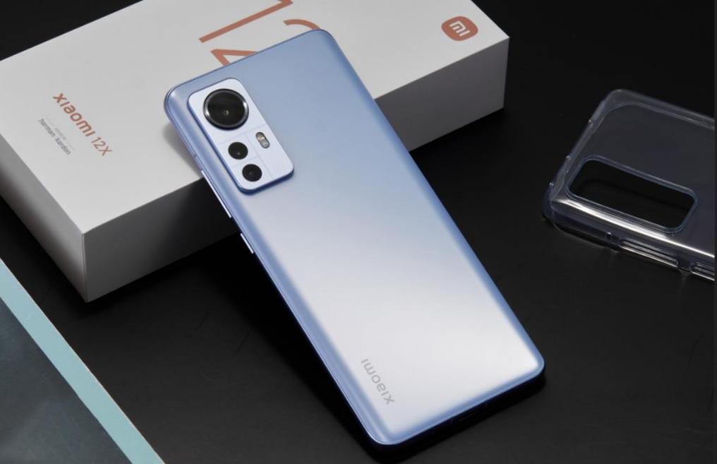 手机“没必要”买最贵的，这4款值得买，再用三五年无压力