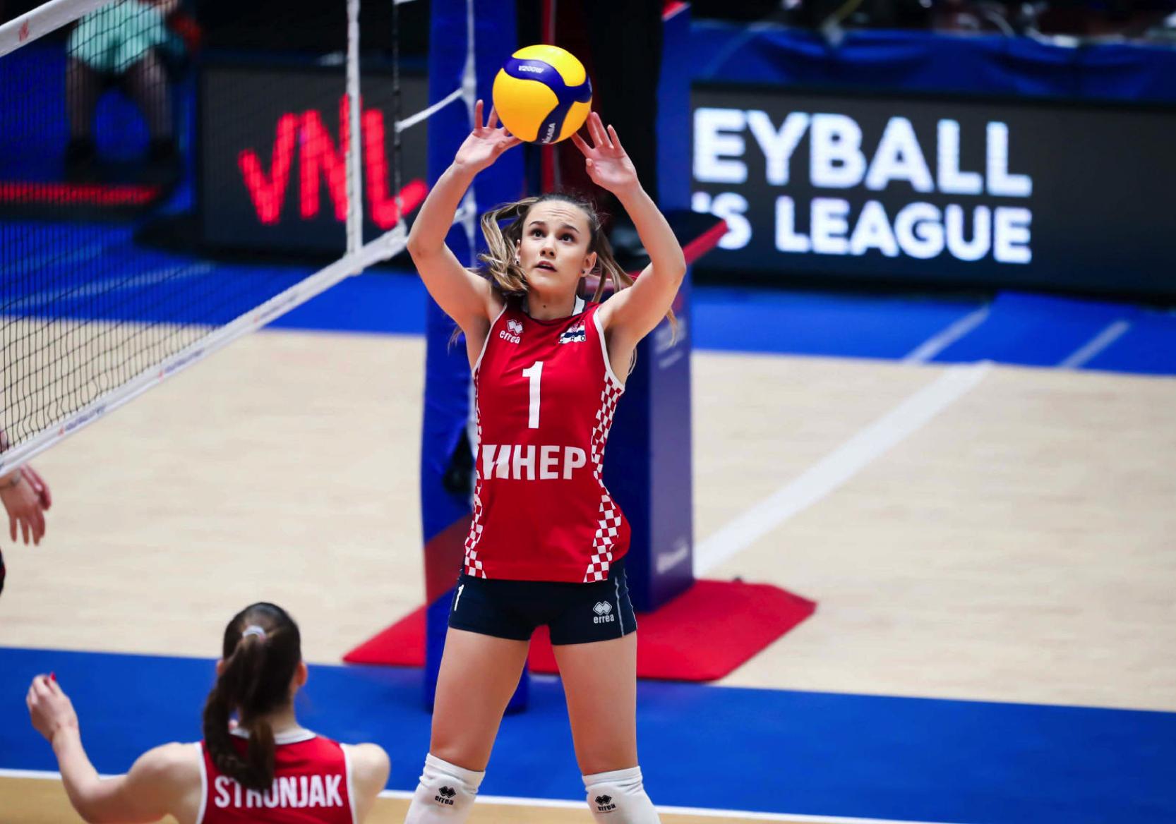 世界女排联赛最新战报中国韩国,世界女排联赛最新战报波兰