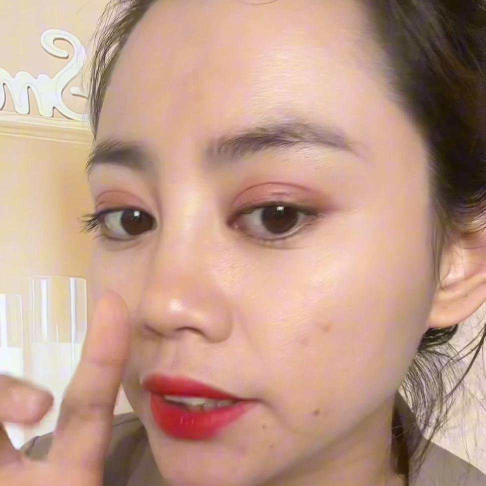 持久不暗沉的粉底液亲测,持久不暗沉的粉底液好用吗