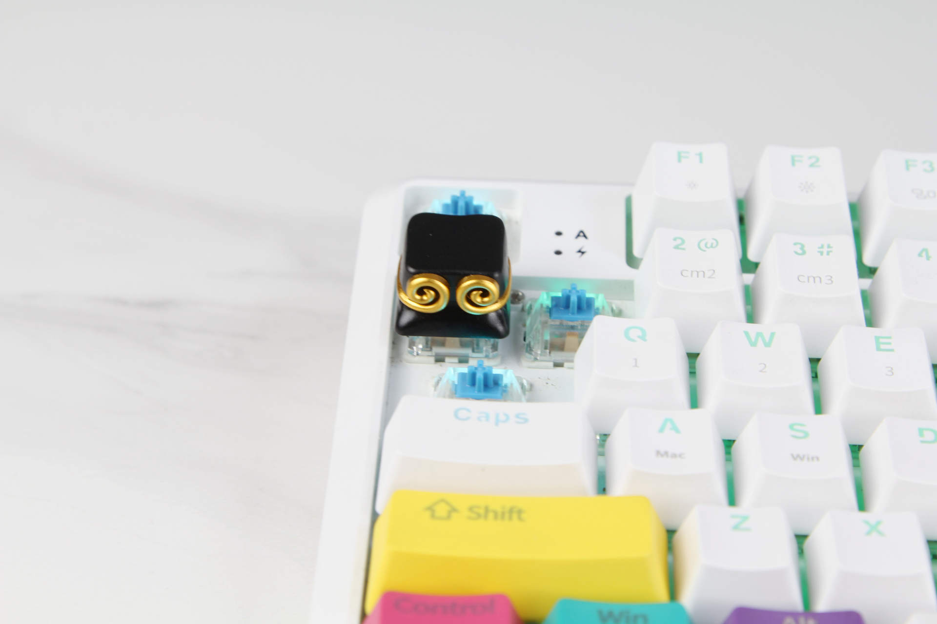 zomox键帽,rog与zomo联名键帽