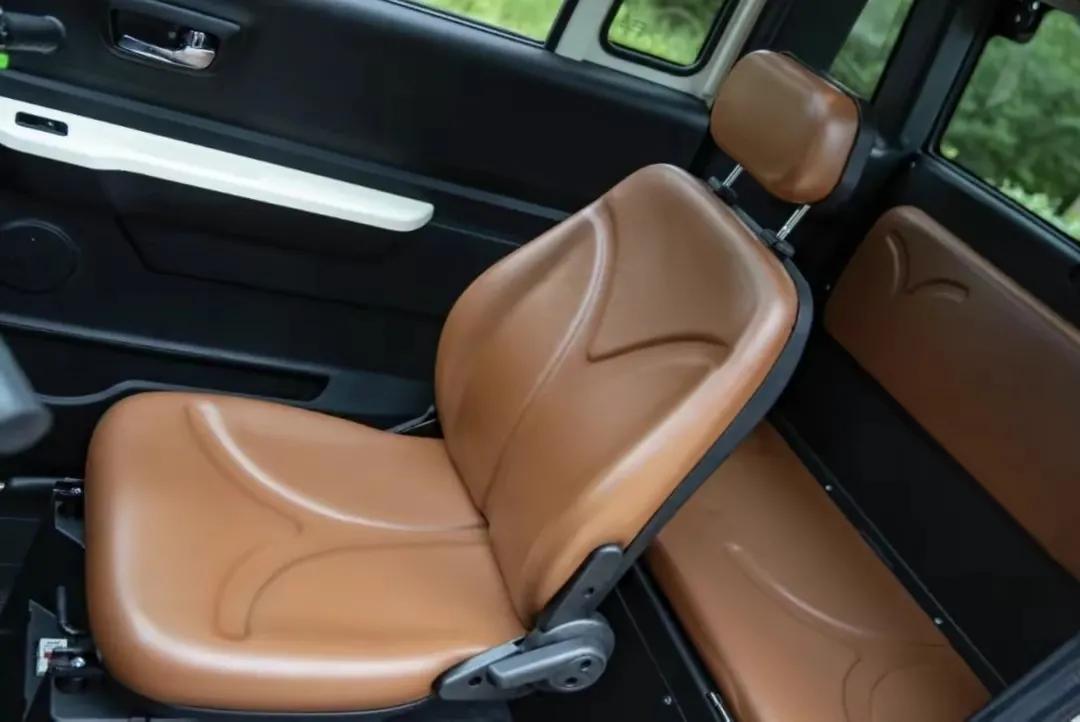 2000瓦电动三轮车能跑多快,最新款的轻便纯电动三轮车介绍