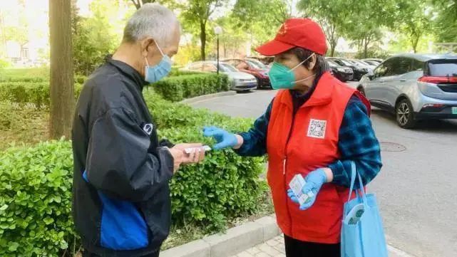 铁道兵光辉事迹,铁道兵致敬功勋视频