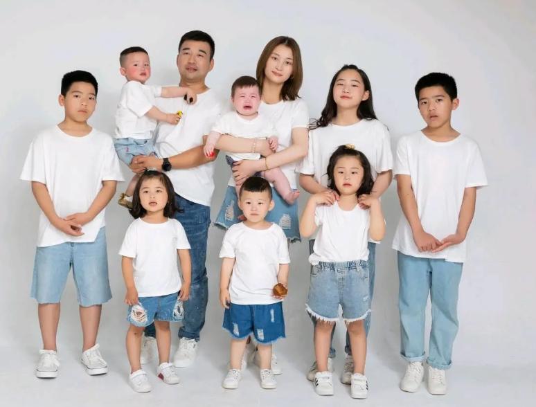 温州90后女子13年内连生9娃，目标是凑够12生肖，老公身份不一般