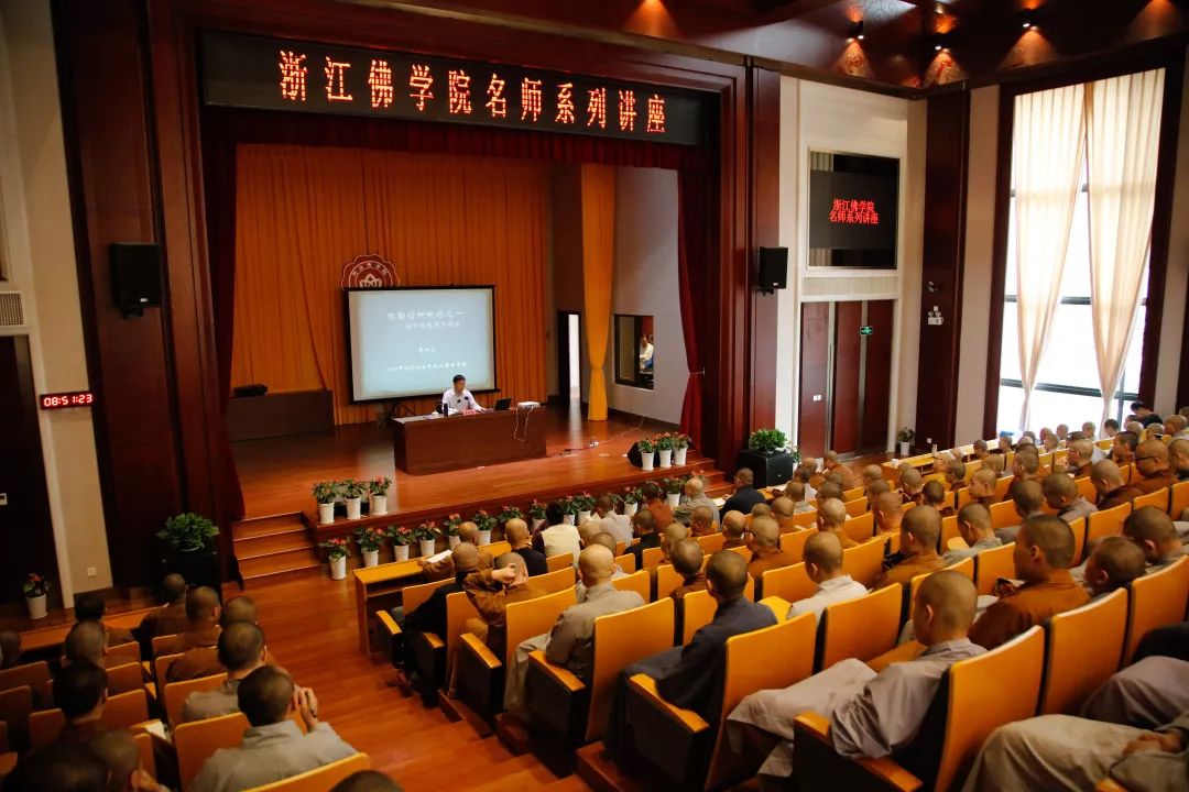 当和尚的门槛都这么高,当和尚有什么要求需要学历吗