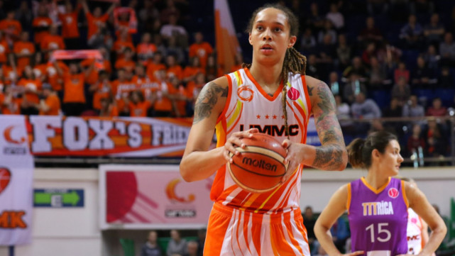 美国女篮球员被捕,美国女球员在俄罗斯被捕