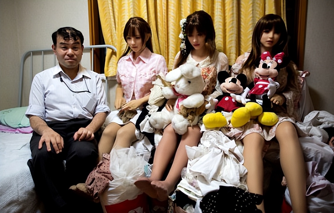 公众对日益流行的*体娃实**娃有何反应？