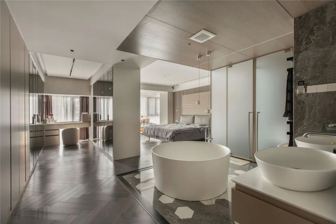 106平现代轻奢开放厨房,大别墅轻奢风的开放式厨房