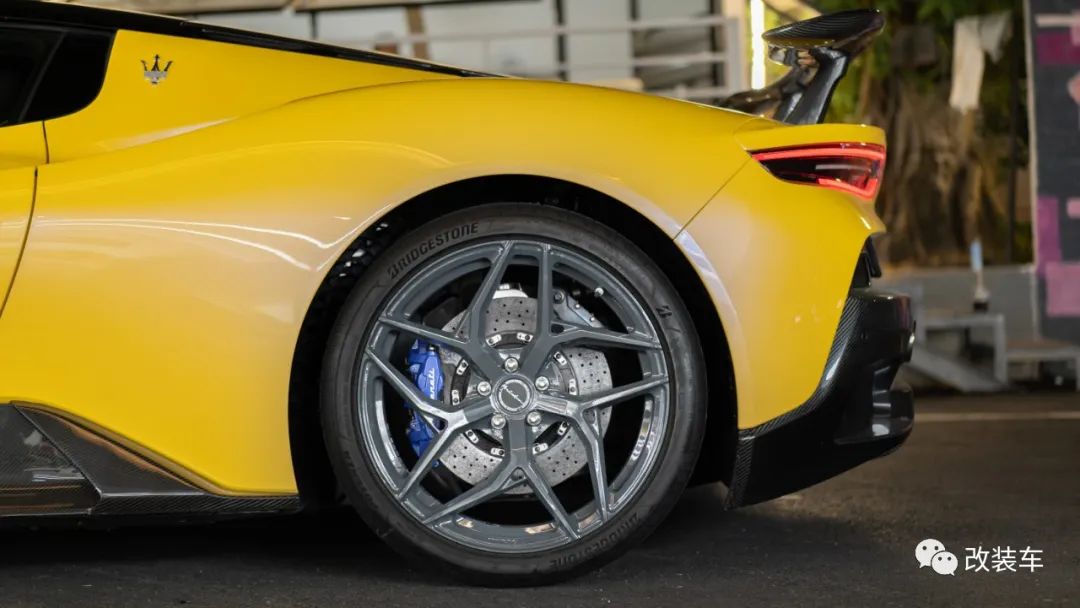 mc20玛莎拉蒂对手,玛莎拉蒂mc20测评模型黑武士