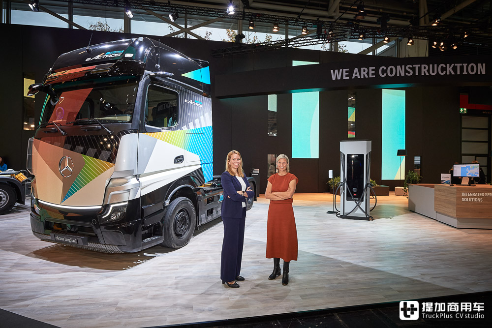 电动卡车站C位，硬汉选手也不少，带你逛2022宝马展奔驰卡车展台