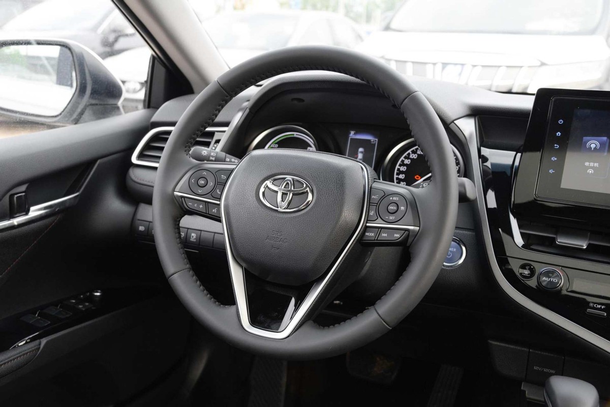 18年凯美瑞双擎旗舰版沉浸式体验,新款凯美瑞双擎2.5豪华版概念