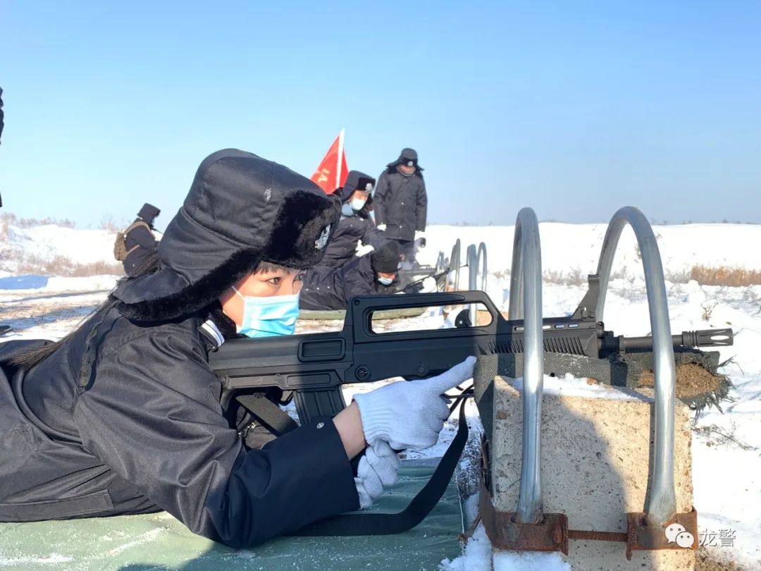 【致敬了不起的她】刚柔并济这些派出所女所长和女教导员不一般！