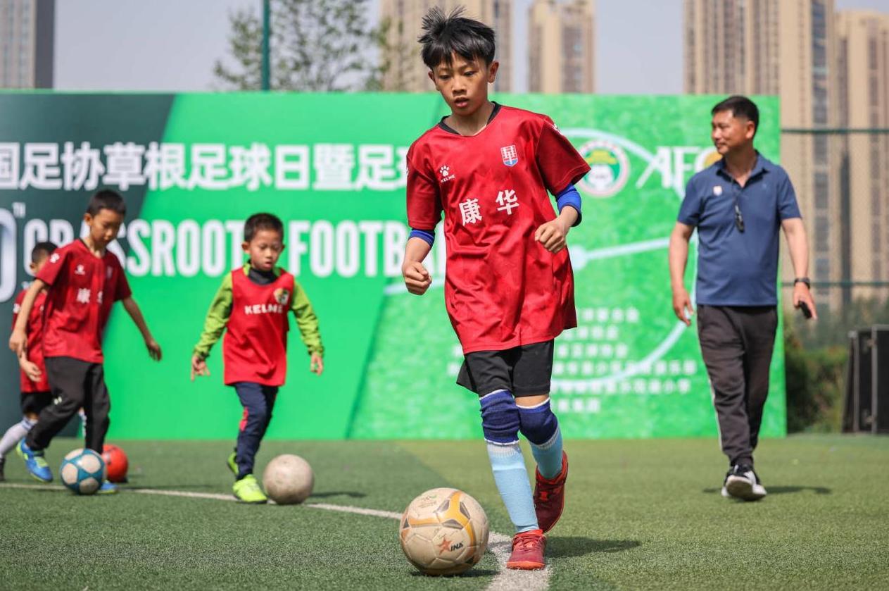 太原汾河景区足球场,汾河景区足球比赛