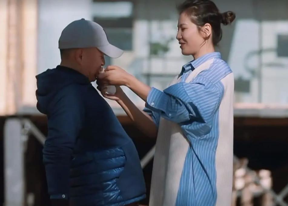 刘涛复出表演商演赚钱为老公还债,涅槃重生赚了多少钱