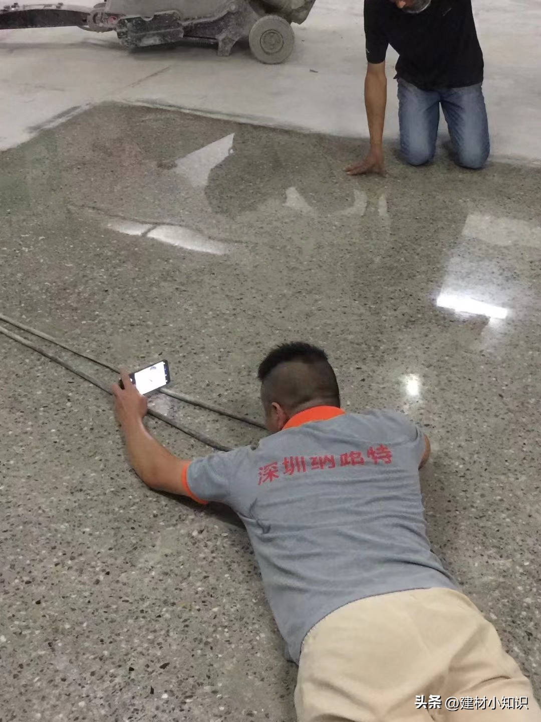 【水泥固化剂和水泥地面起灰】水泥地面起灰了怎么办？