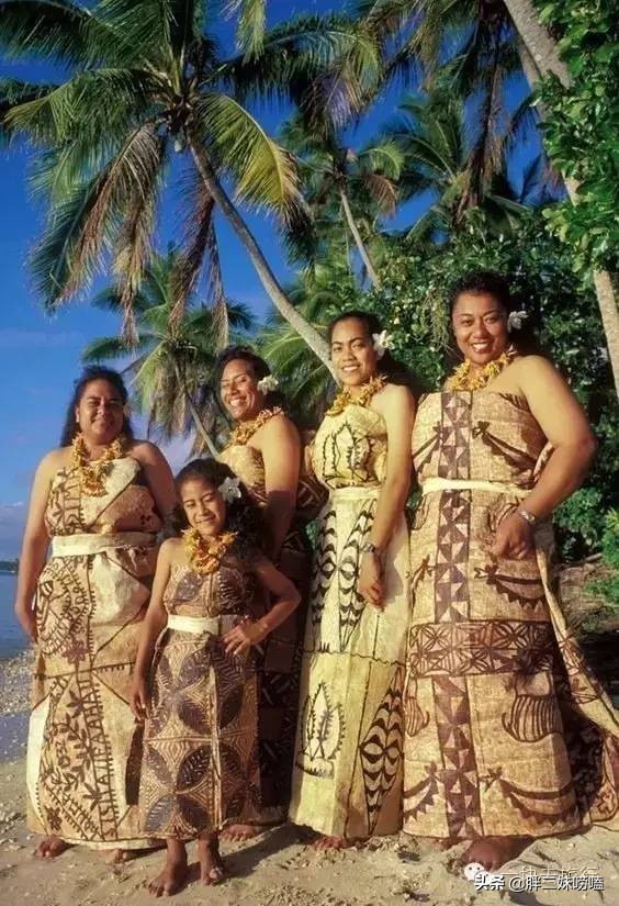 汤加一夫两妻,你不了解的瑜伽