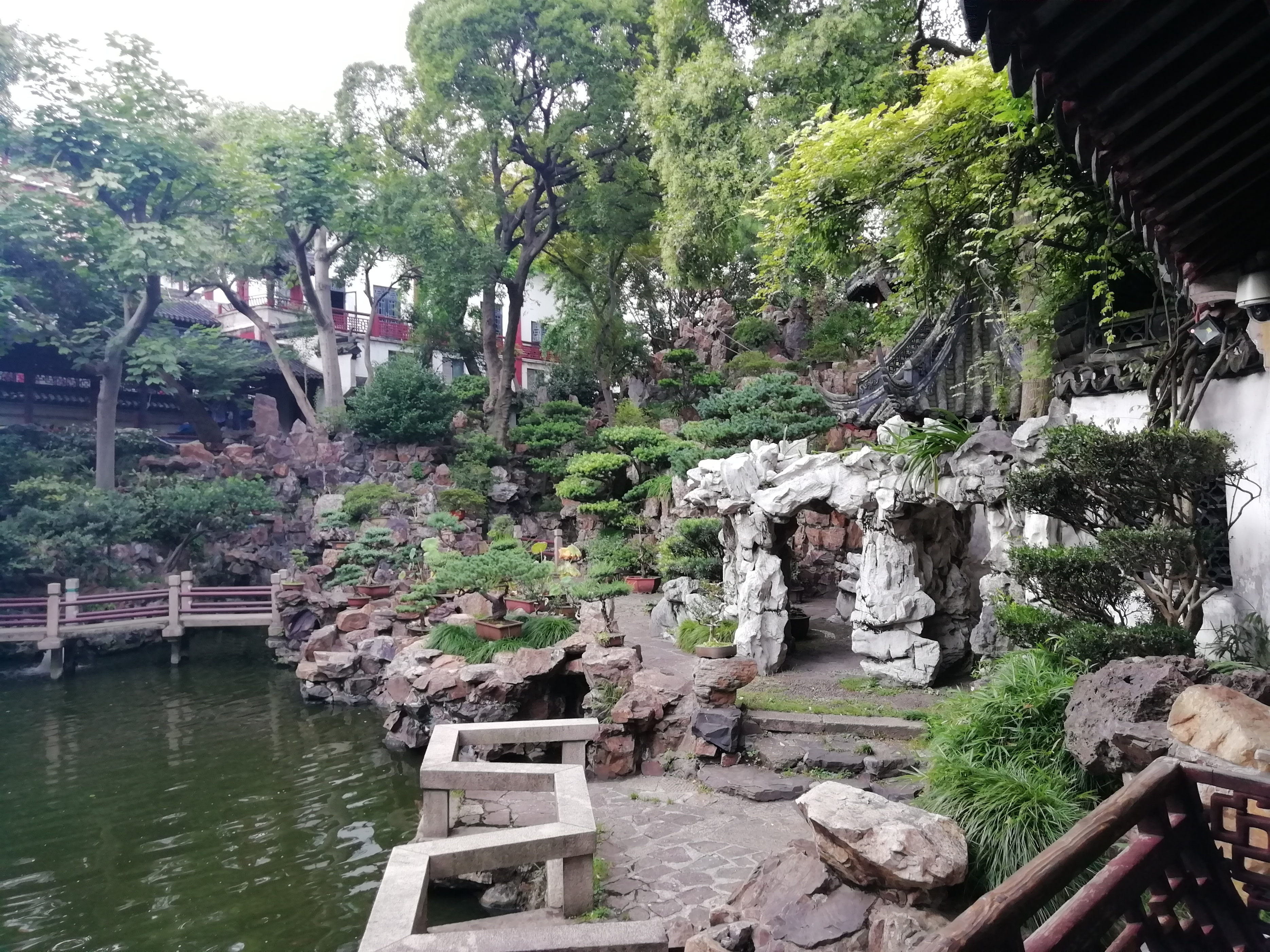 田子坊和豫园哪个值得去,豫园和朱家角古镇哪个值得去