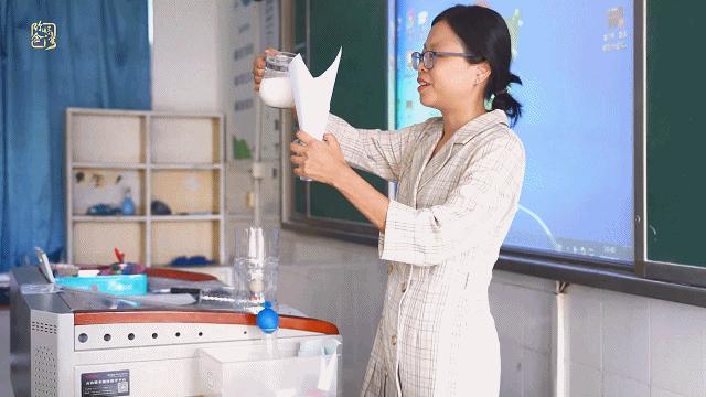 匠心育人笃行不怠,滋养师者匠心厚植育人情怀