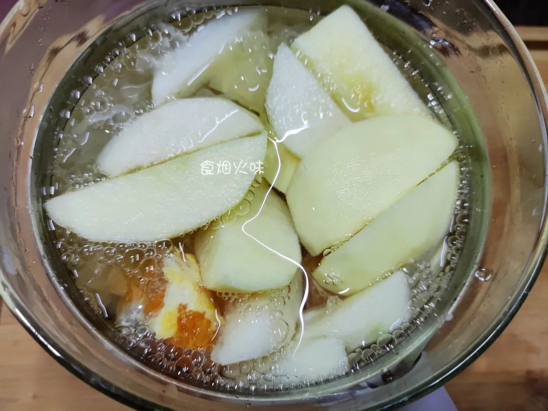 中年人想长寿常吃三种食物,老年人适合的清肺润肺食物