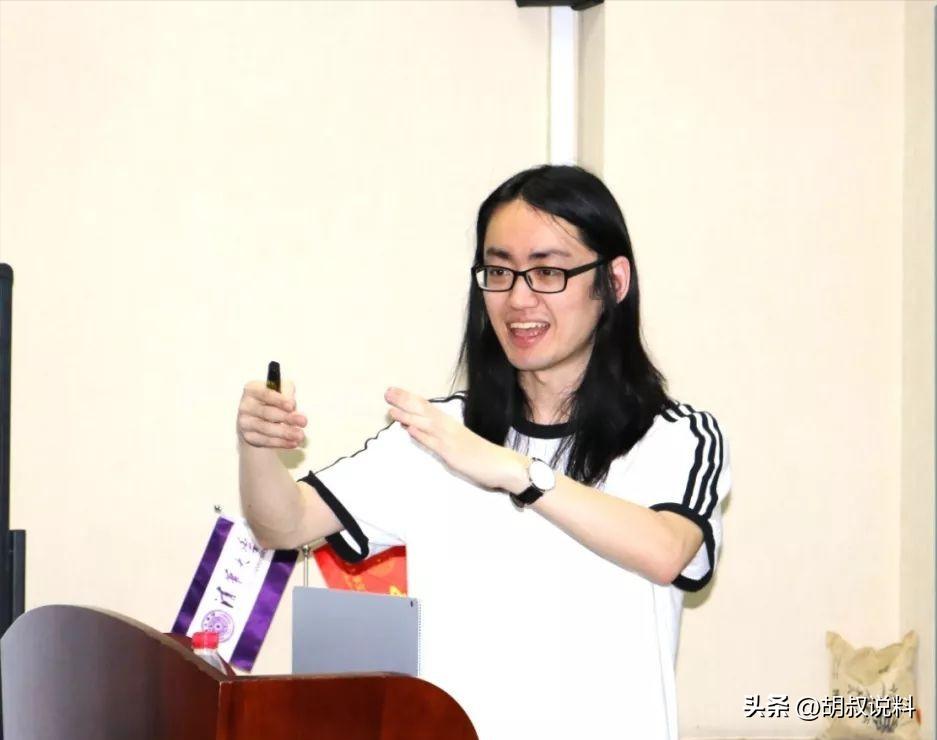 00后广东女孩直言懒得考清华北大,16岁女孩扬言懒得考北大