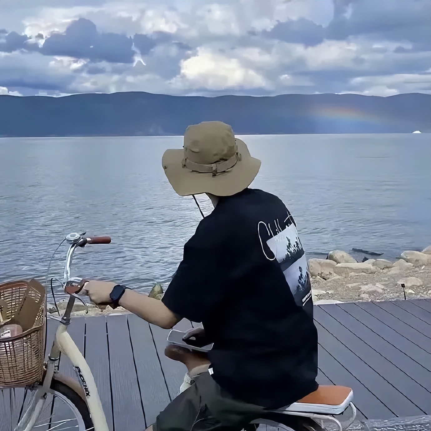 女生头像霸气高冷氛围感,仙气女头像真人氛围感超强