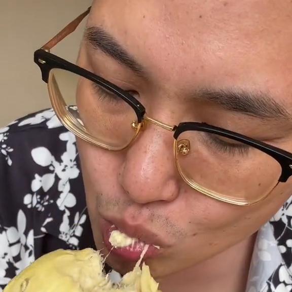 泰国金枕榴莲带壳果肉软糯,泰国金枕榴莲3-8斤装果肉软糯