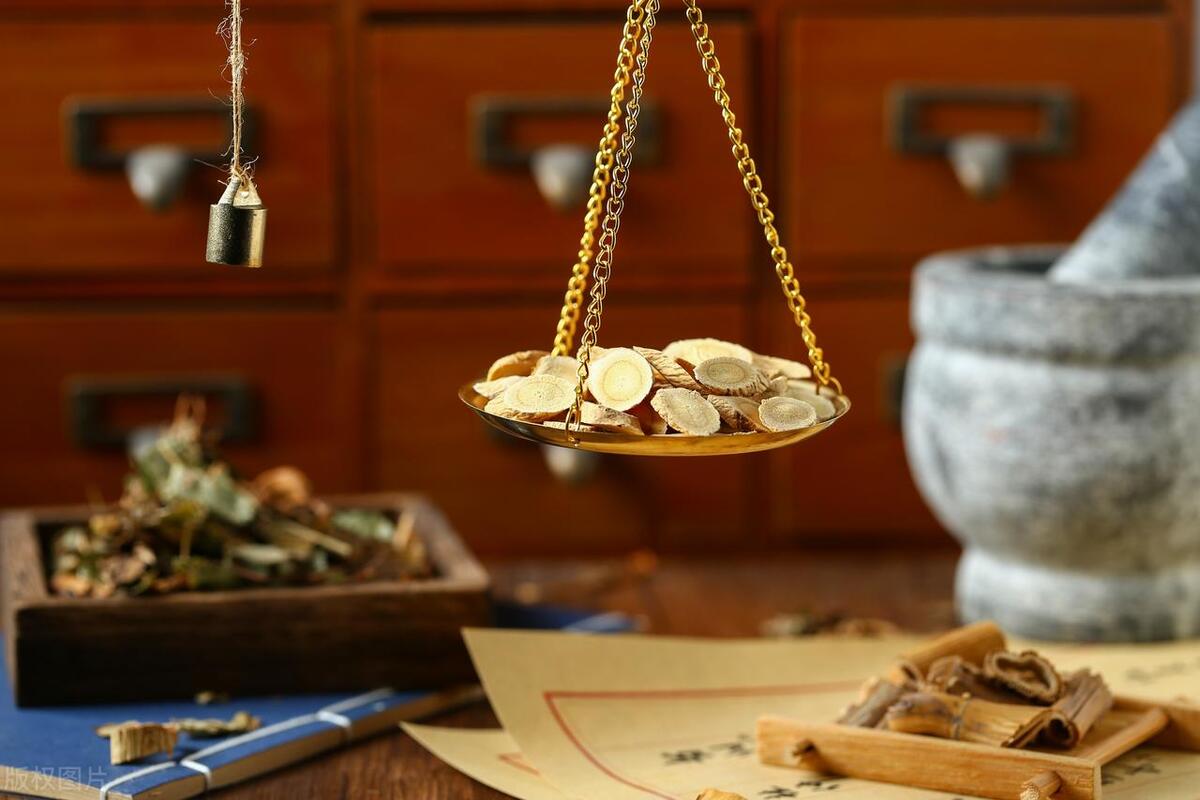 夜里皮肤痒，多因血燥！这张方子，滋阴养血，祛风止痒，巧妙化解