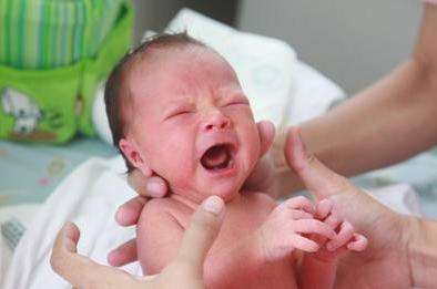 新生儿护理：有哪些是需要特别注意的