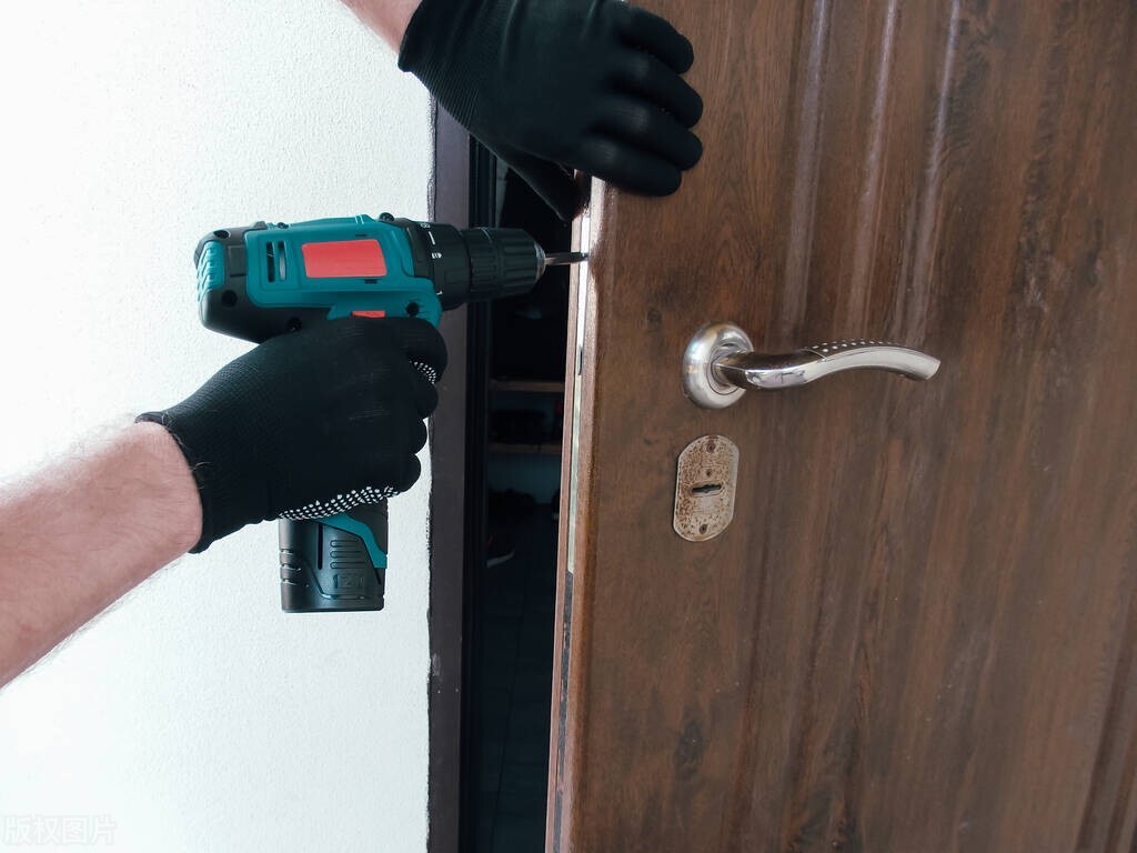 换了门锁,进户门锁机械锁哪种好