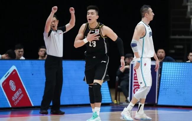 杨鸣离开辽篮郭艾伦的反应,杨鸣谈郭艾伦辽篮